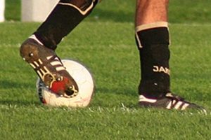 Zwaluwe op eigen veld vernederd door sterk spelend Zaamslag
