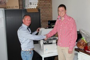 Bouman Kantoorartikelen schenkt all-in-one printer