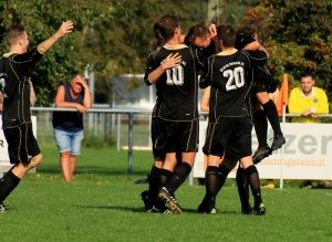 Groen-witten starten competitie met overtuigende zege op Walcheren