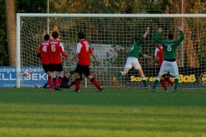 Groen-witten scoren in extra tijd winnende treffer tegen RCS